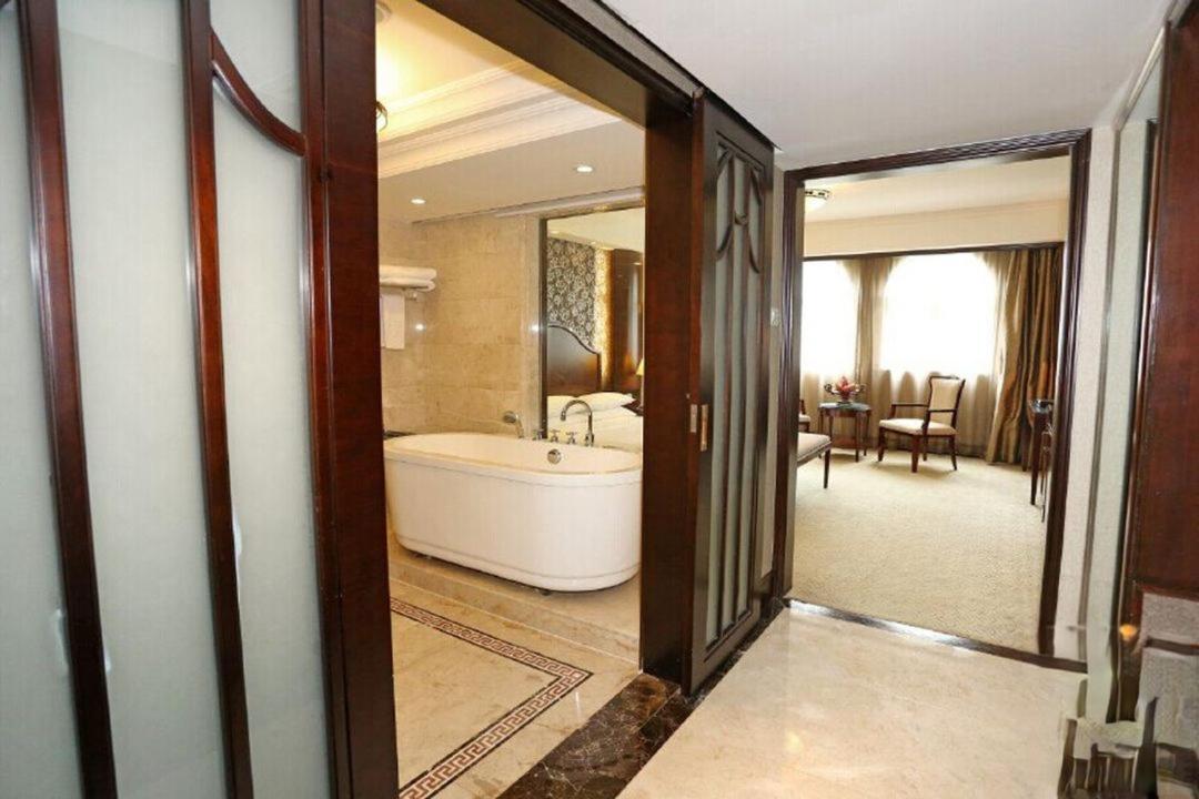 Grand Palace Hotel - Grand Hotel Management Group Гуанджоу Екстериор снимка