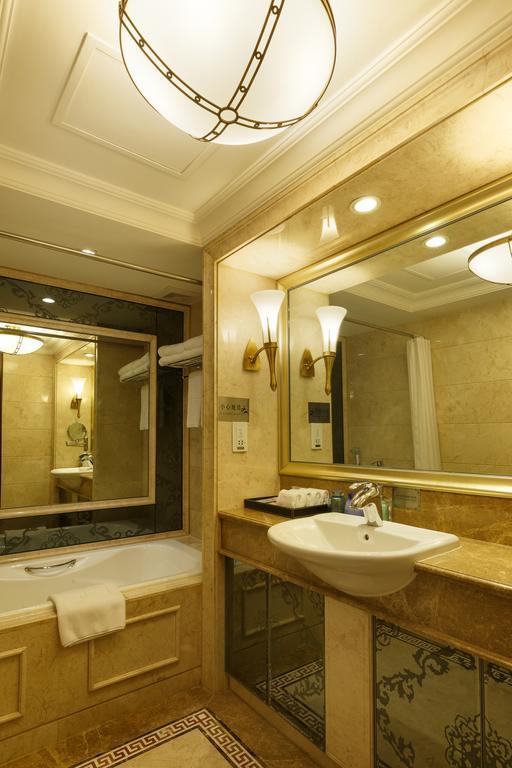Grand Palace Hotel - Grand Hotel Management Group Гуанджоу Екстериор снимка